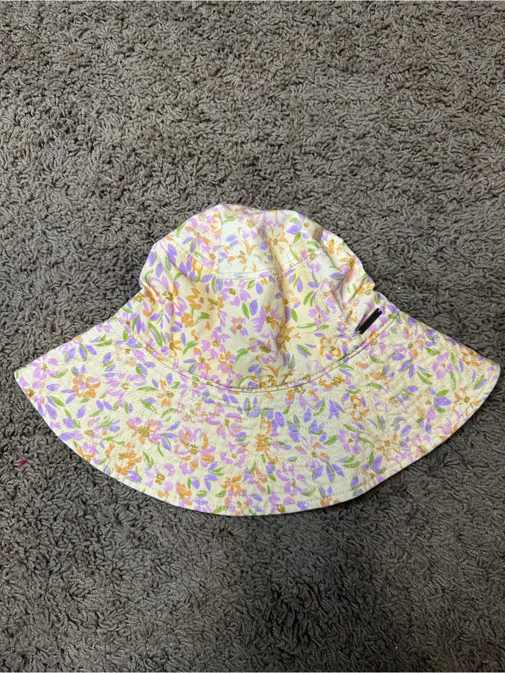 Billabong Floral Bucket Hat in Cream, Lavender & Orange